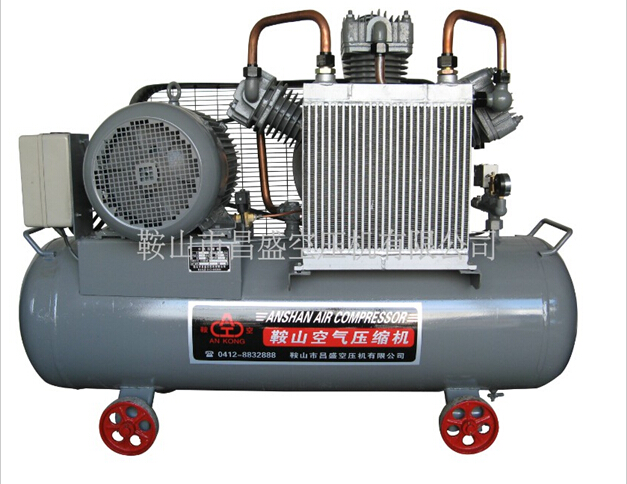（中高壓無油空壓機(jī)）結(jié)構(gòu)緊湊、維修方便。