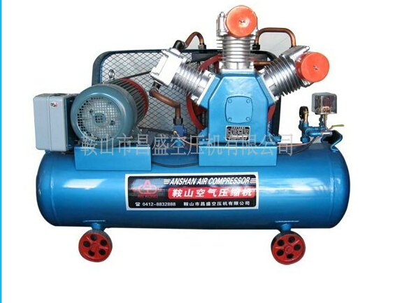 ☆低噪音空氣壓縮機(jī)☆讓您更加安靜的工作。